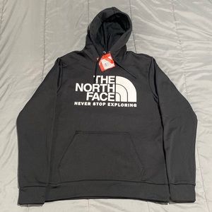 NorthFace Men’s Pullover Hoodie - Medium